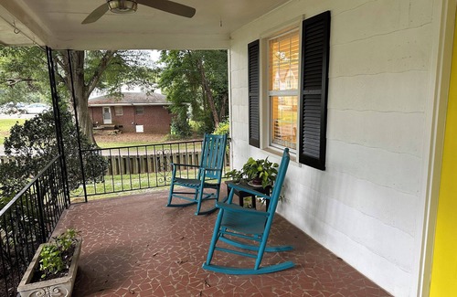 Southwest Raleigh House | Cozy private efficiency located near downtown Raleigh, PNC Arena, NCSU, RTP, RDU