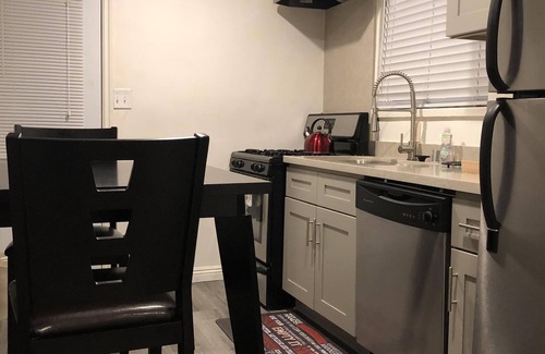 Altadena House | Cozy Private Fully Renovated 1 BR Home!