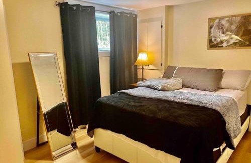Dieppe Apartment | Cozy Private Modern Apartment Airport Location