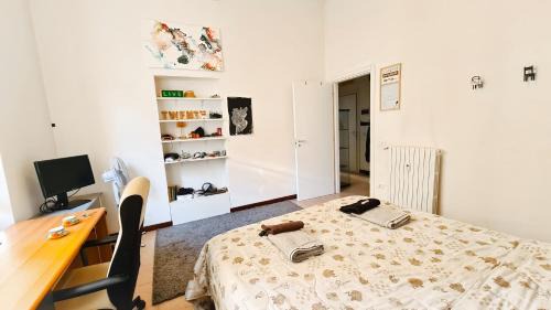 Casoretto House | Cozy Private Room in Milan - Convenient Location