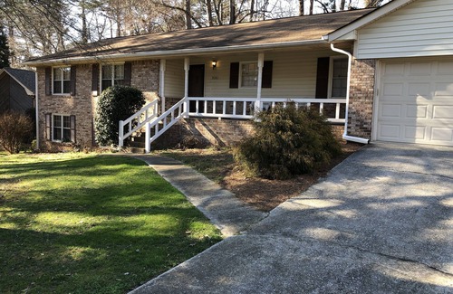 Stone Mountain House | Cozy Quiet Home in Great Neighborhood