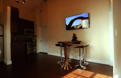 Paradise Apartment | Cozy & Quiet In Las Vegas