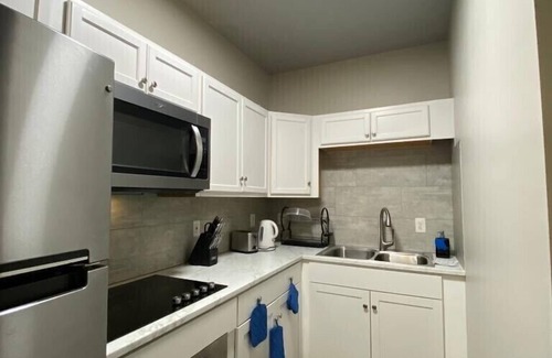 Centerville House | Cozy quiet retreat house 2 bedrooms, 1 bath