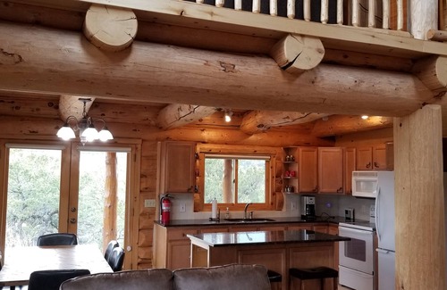 Buena Vista Cabin | Cozy, quiet, secluded log cabin.