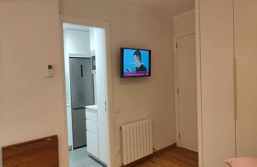 Les Corts Apartment | Cozy & Quiet Studio Near Camp Nou, Universities, Markets, Metro & All Amenities