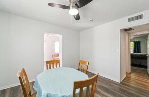 Arroyo Chico House | Cozy Reid Park House home