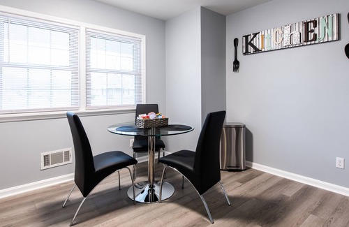 Bridgeport House | Cozy remodeled home, close to Louisville's attractions!