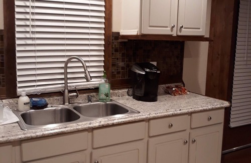 Corryton House | Cozy Remodeled House in the Mountains w/Hot Tub, Fireplace, Wood Patio Deck &.