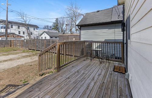 Indianapolis House | Cozy Retreat in Historic Indianapolis Neighborhood Close to Downtown