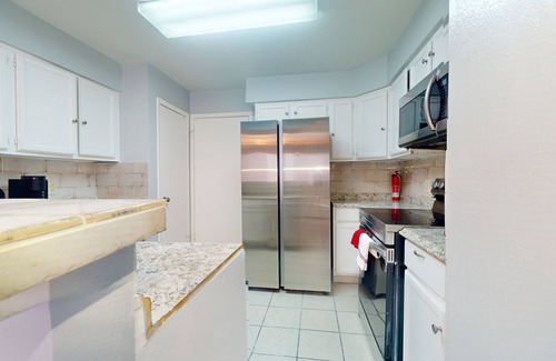 Greater Fondren Southwest House | Cozy retreat in the heart of Houston few miles from Major Houston attractions