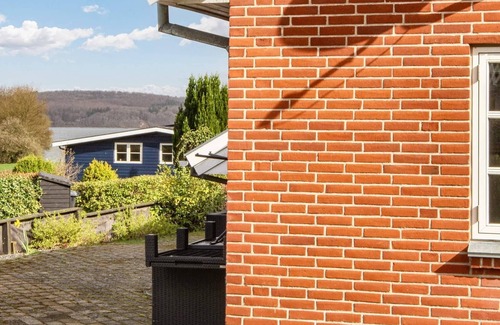 Andkær Vig House | Cozy Retreat near Beach - By Traum Ferienwohnungen