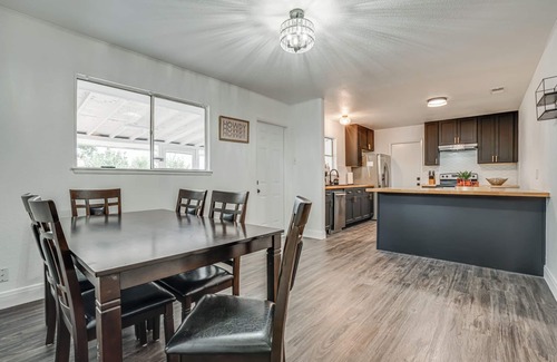 Wetmore House | Cozy Retreat Near Downtown SA