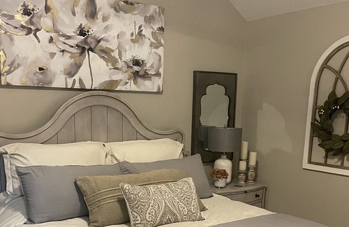Fruitvale House | Cozy retreat near USJ schools