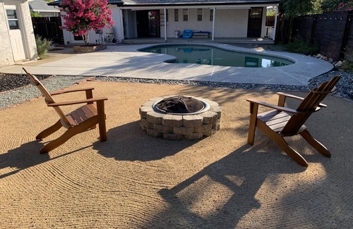 Greenwood House | Cozy retreat on quiet street.Outdoor adventures at your fingertips.