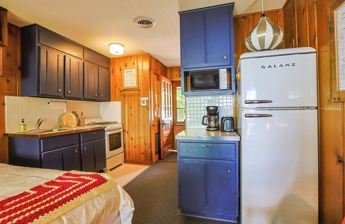 Presque Isle Cabin | Cozy Retreat on South Turtle Lake Updated