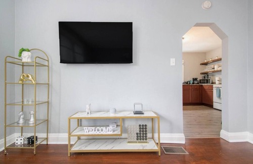 Michigan City Apartment | Cozy Retreat Private FreeParking