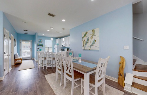 Morgantown House | Cozy Retreat Steps from Pool - Central AC, Washer/Dryer & WiFi