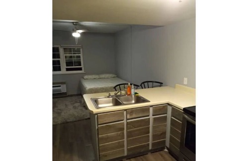 Surfside Beach Apartment | Cozy river view penthouse for 2
