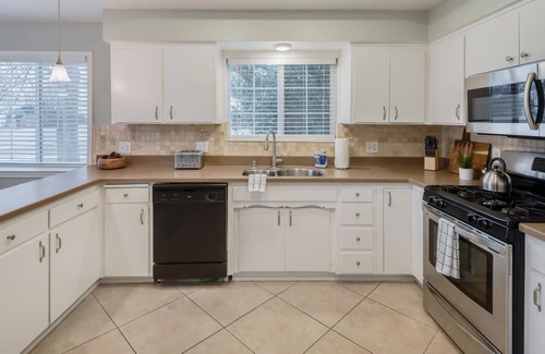 Rocklin House | Cozy Rocklin Home with Bonus/Game Room