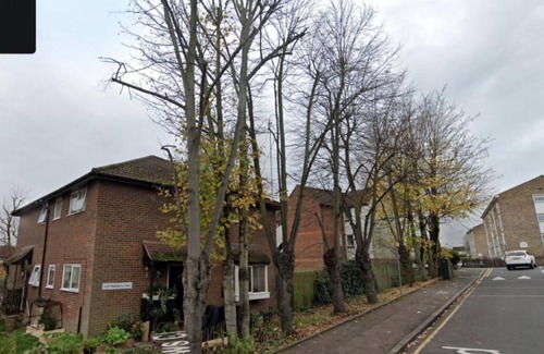 Harold Wood House | Cozy Romford Escape with Modern Amenities
