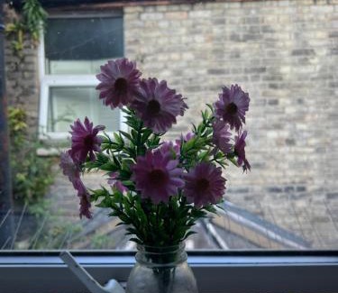Walthamstow House | Cozy room