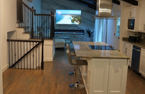 East Point House | Cozy Room in Shared Home w/Game Room Access Minutes from Airport