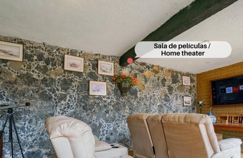 Tepoztlan House | Cozy rustic-style room | Restaurant and jacuzzi