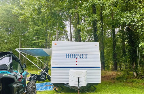 Wake Forest House | Cozy RV in Enchanting Wake Forest with AC, WiFi! Minutes from Falls Lake.