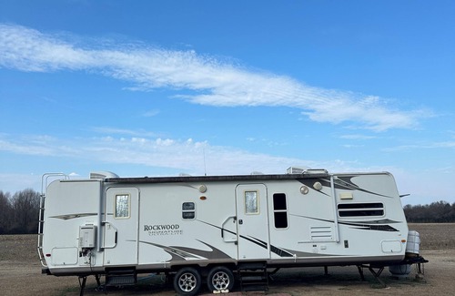 Snow Hill House | Cozy RV in Snow Hill please enjoy a peaceful relaxing day.