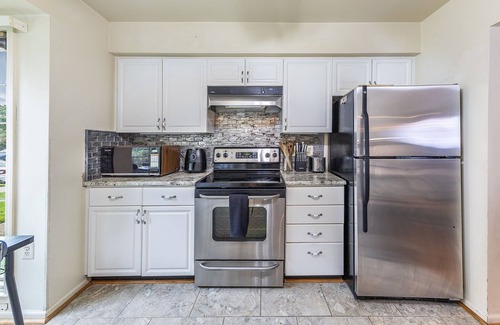 Lincolnia House | Cozy Safe Haven 4Bed Home 20 mins to DC Sleeps 10