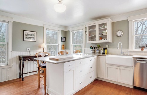 Sag Harbor House | Cozy Sag Harbor home close to town and beaches, great for families