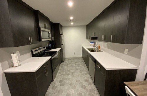 Southeast Calgary Apartment | Cozy SE APT Suitable for Long Stay