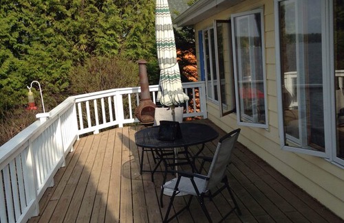 Indian River Cottage | Cozy secluded cottage on Mullett Lake!