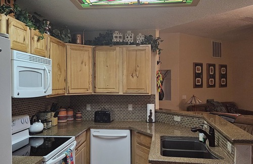 Oak Creek House | Cozy Sedona Get-Away Sleeps 6