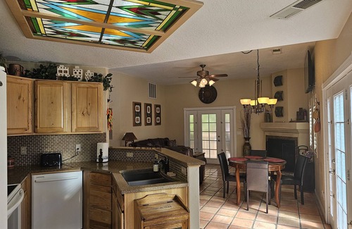 Oak Creek House | Cozy Sedona Get-Away Sleeps 6