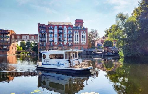 Havelsee Boat Rental | Cozy Ship In Havelsee Ot Kützkow