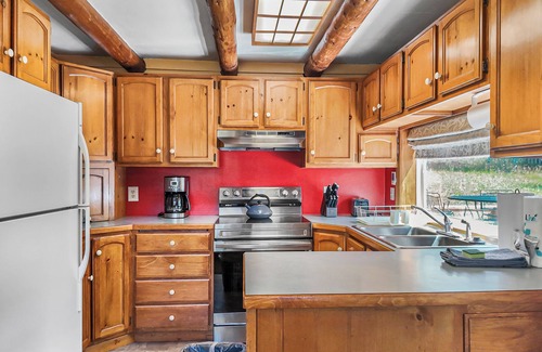 Silverthorne Cabin | Cozy Silverthorne Cabin Near Rainbow Rd & Major Ski Resorts