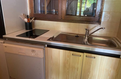 La Tranche-sur-Mer House | Cozy Single-Storey House Near Forest, 500m from Beach, Parking Included