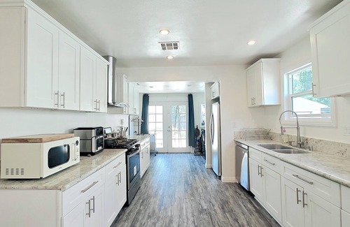 North Central House | Cozy single house in Pasadena downtown 3Be/2Ba, close to PCC, Cal tech, Downtown