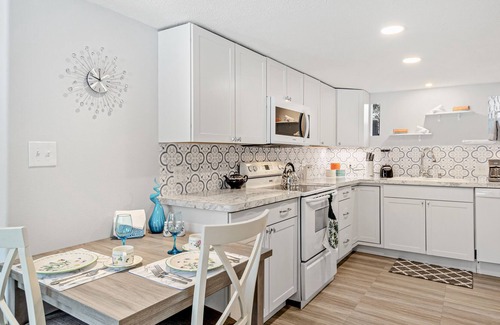Spokane Valley House | Cozy, Single-Level, Dog-Friendly House w/ Free WiFi & a Private Washer/Dryer