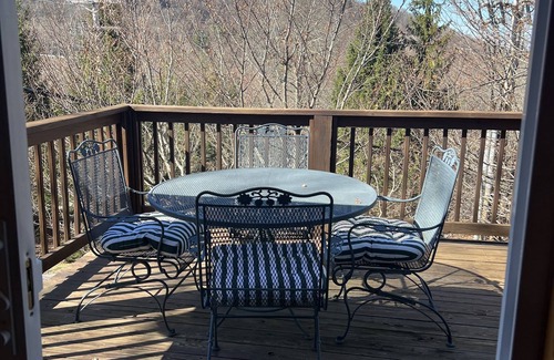Beech Mountain House | Cozy Ski Retreat Near Beech Mountain Resort