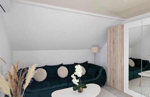 Bragadiru Apartment | Cozy SoRaDa 3 apartment