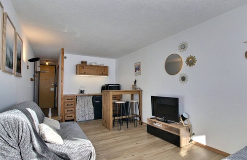 Aime Apartment | Cozy south-facing studio with balcony, near slopes, Plagne