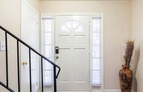 Church Street Villa | Cozy & Spacious 3BD/2.5BTH Home