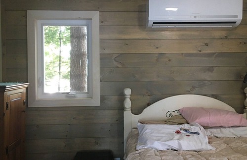 Mayfield Cottage | COZY SPIDER LAKE COTTAGE Traverse City 15 min. STR2019-0014.