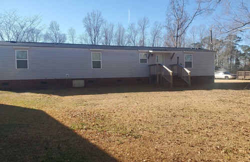 Piney Green House | Cozy stay in a quiet area.