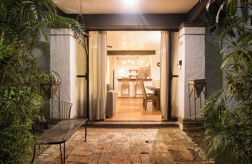 Fluvial Vallarta Apartment | Cozy stay Tropical Vibes near Beach