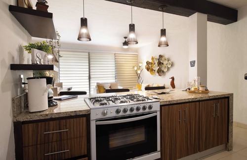 Fluvial Vallarta Apartment | Cozy stay Tropical Vibes near Beach