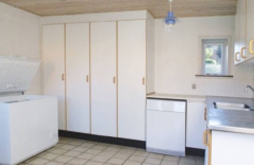 Sonder Stenderup House | Cozy stone holiday home in the immediate vicinity of the beach