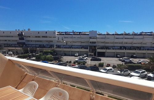 Naturist Village Apartment | Cozy Studio in Agde with Terrace, Ideal for 2, Near Beach